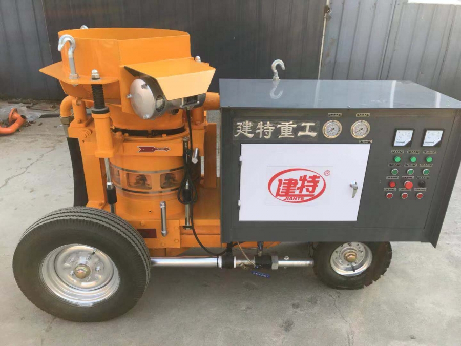 建特重工TK700轉(zhuǎn)子式濕噴機(jī)